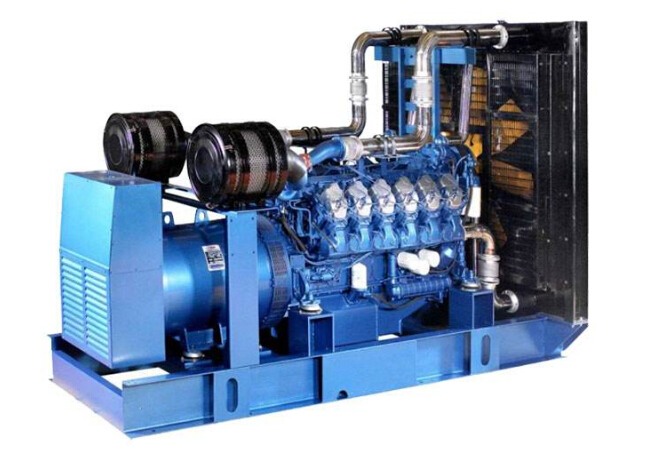 吐鲁番康明斯30kw小型柴油二手发电机组 吐鲁番康明斯30kw小型柴油二手发电机组